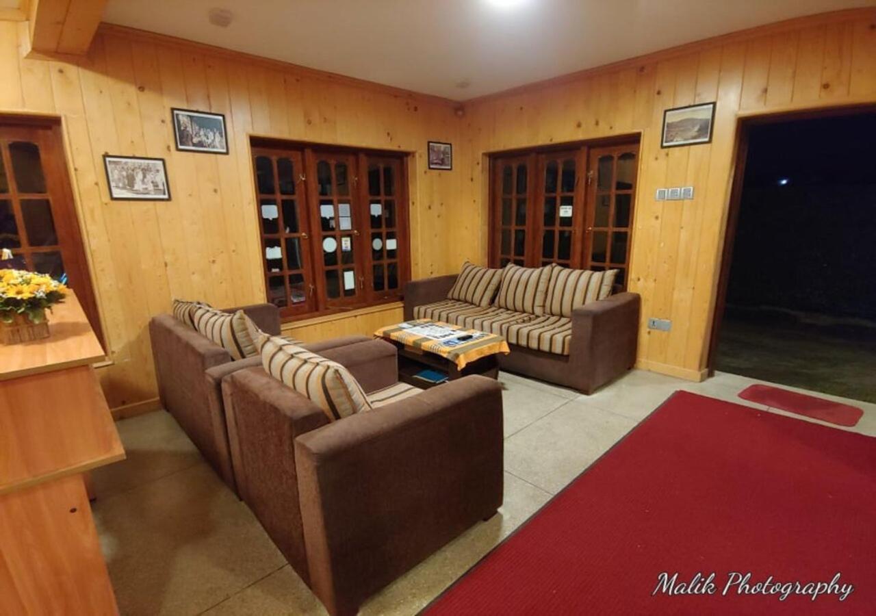Blue Moon Hotel 努沃勒埃利耶 外观 照片