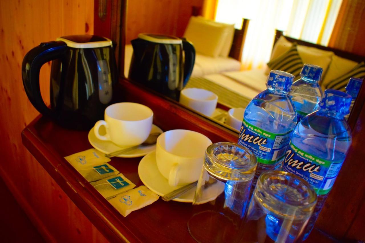Blue Moon Hotel 努沃勒埃利耶 外观 照片