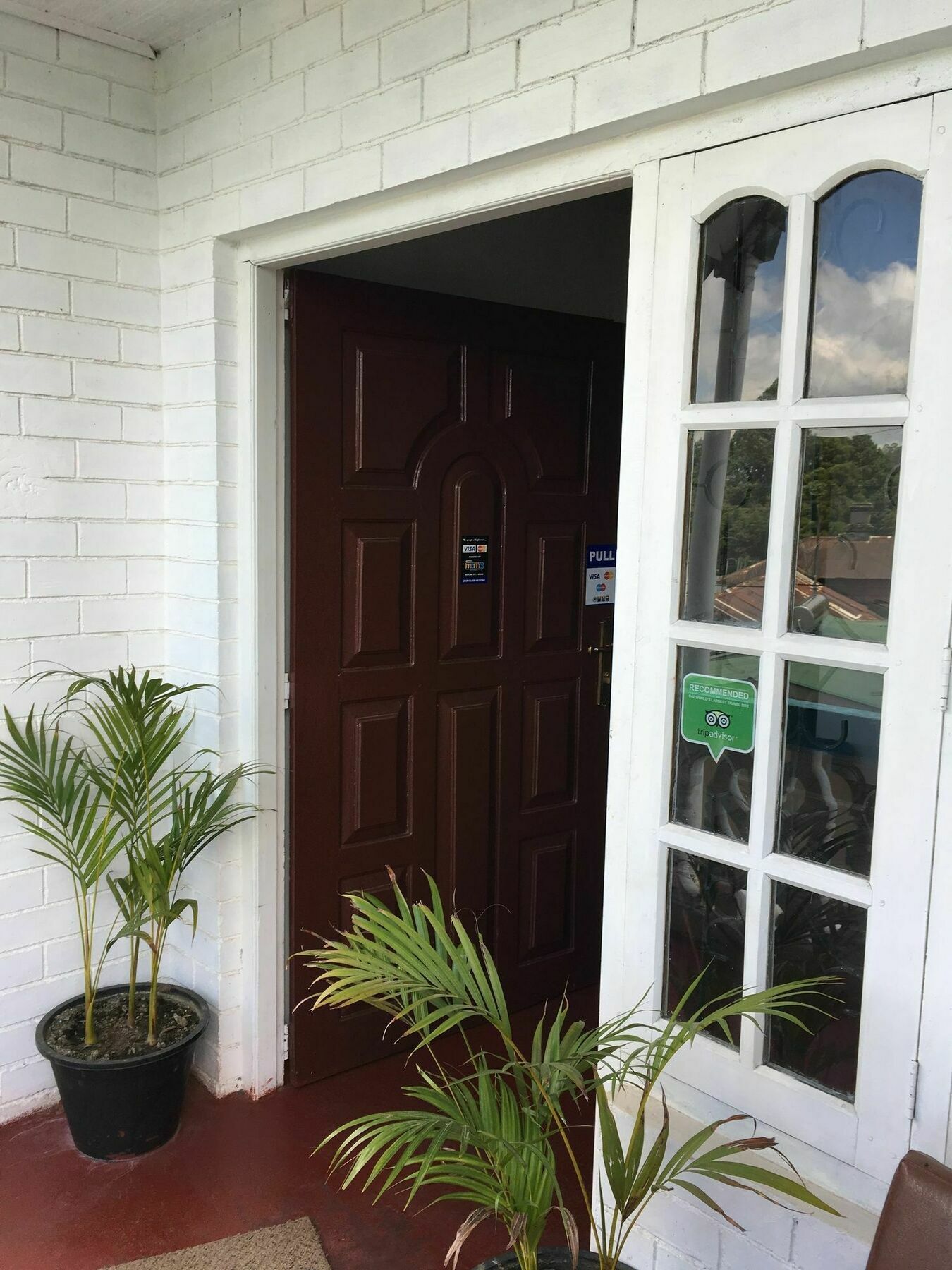 Blue Moon Hotel 努沃勒埃利耶 外观 照片